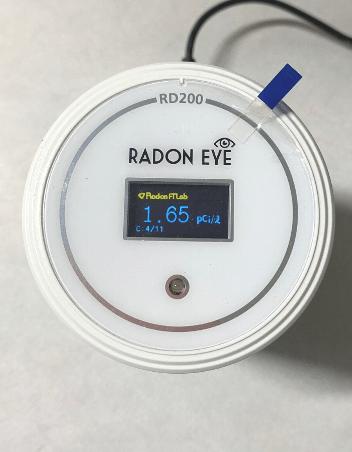 Radon meter showing a low level of radon.